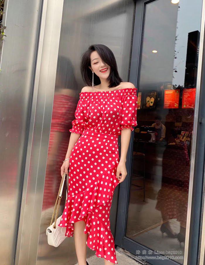 Chanel香奈兒 法國專櫃同步新款 2019爆款 露肩 紅色波點 魚尾不規則擺 連衣裙  xly1204